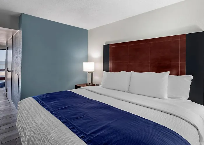 Coastal Hotel & Suites Virginia Beach - Oceanfront