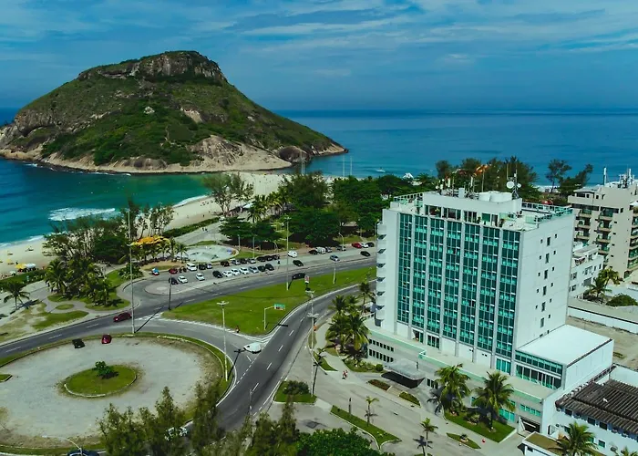 Hotels with pool Atlantico Sul
