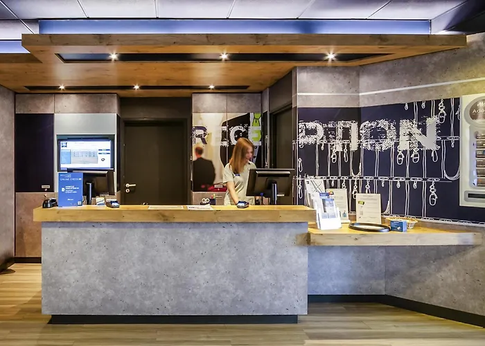 Animaux admis Ibis Budget Courbevoie Paris La Défense