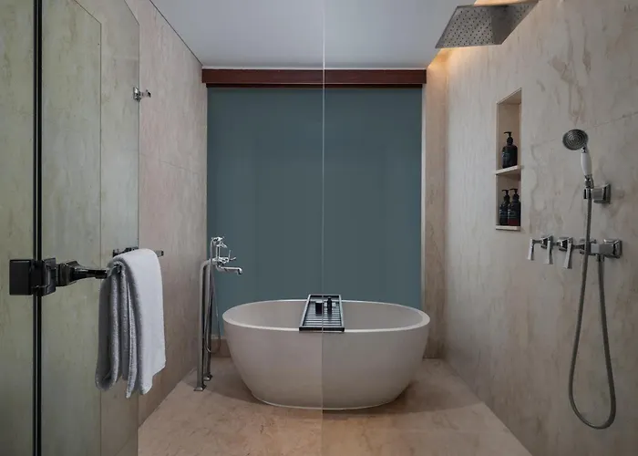 Bali Beach Hotel