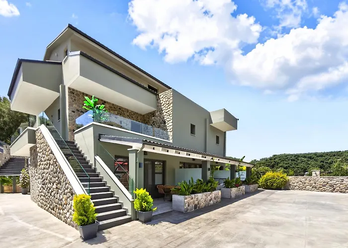 Olia Suites Parga