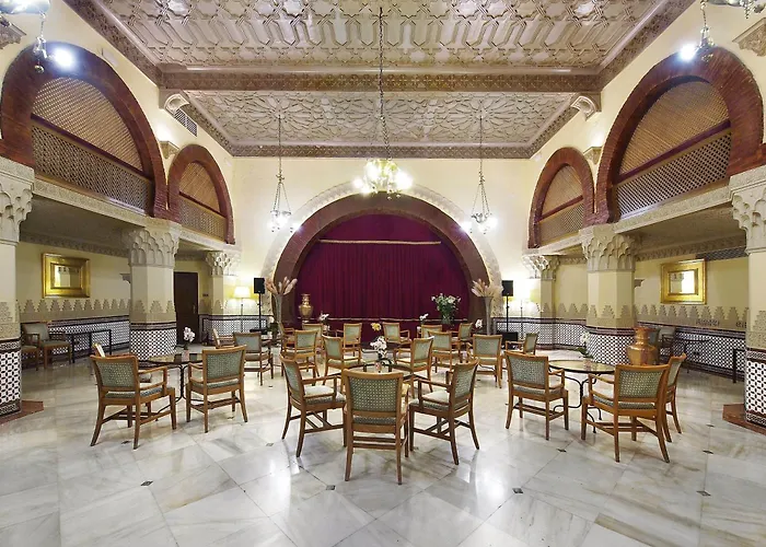 Alhambra Palace Hotel