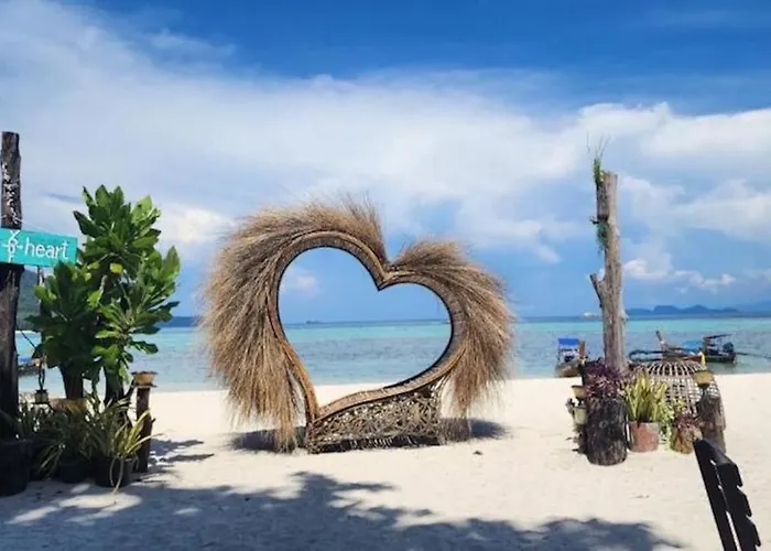 Lipe Beach