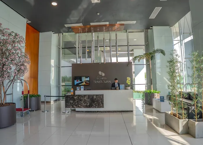 Paseo La Galeria Hotel & Suites