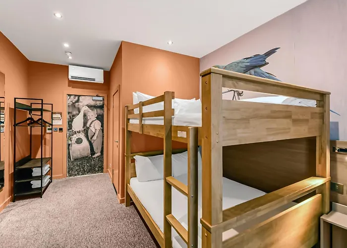 Heeton Concept Hotel - Kensington London