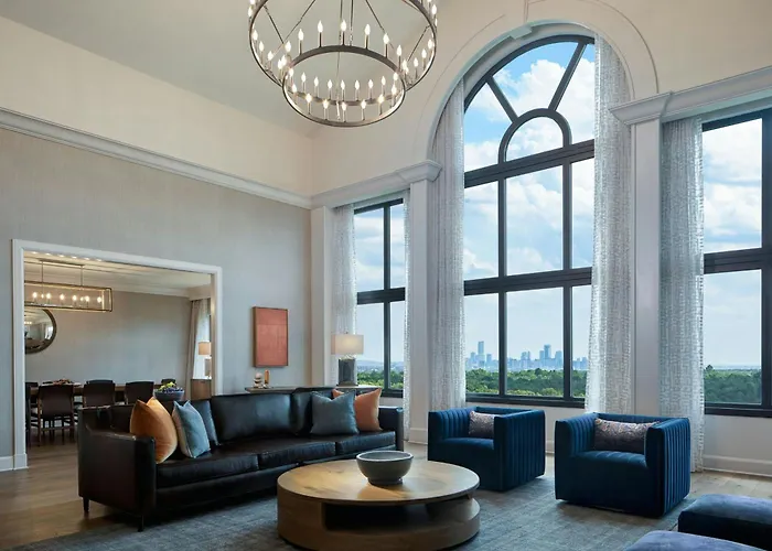 Romantic hotels Renaissance Austin
