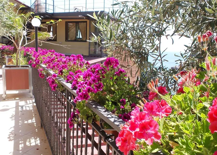 Сity center hotels Villa Arianna B&B