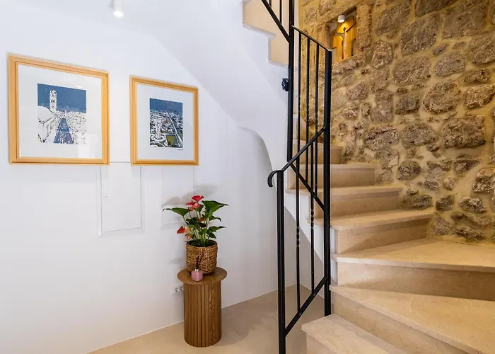 Villa Four Winds II