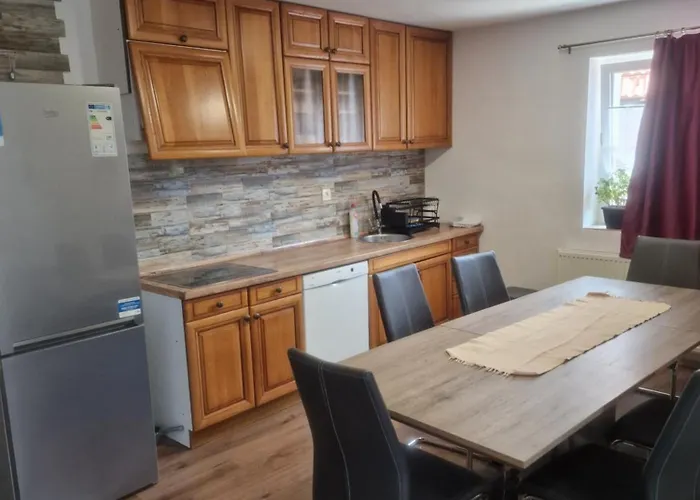 Apartma Alja Podkoren