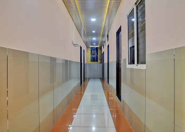 Hotel O Sai Sahara