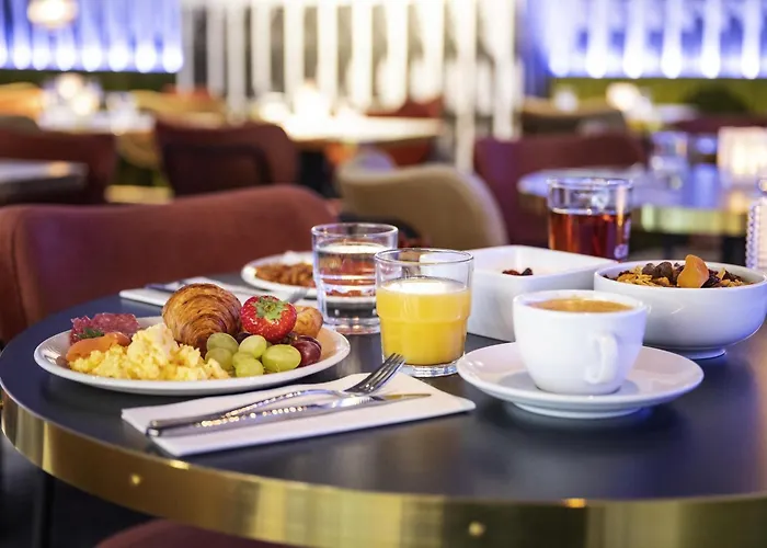 Mercure Amsterdam North Station