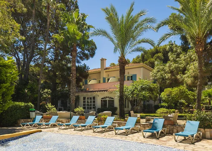 Mr et De La Racona & Apartments