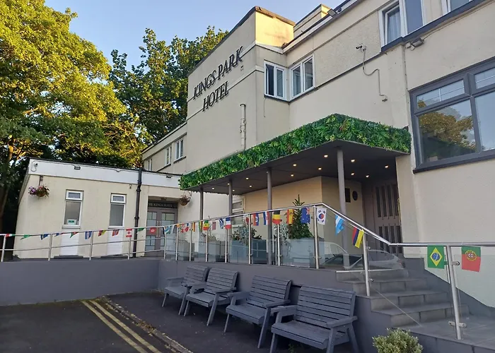 Kings Park Hotel