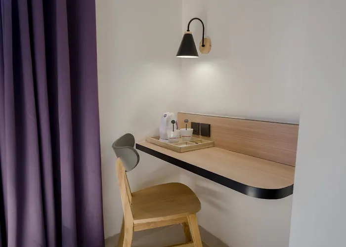 Favehotel Hyper Square