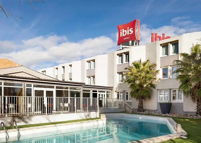 Ibis Arles