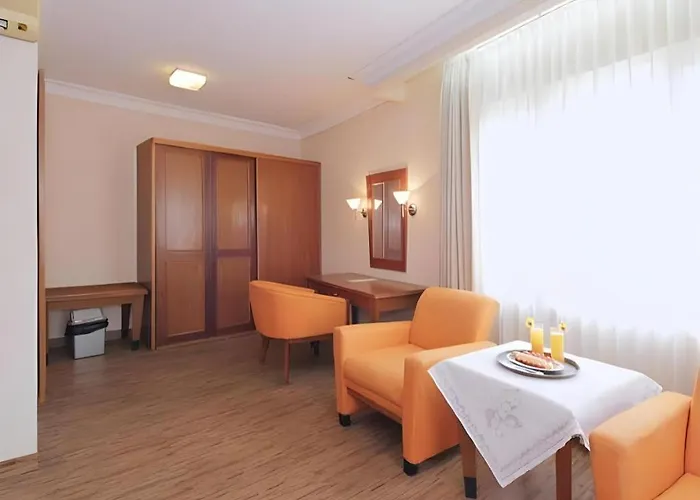 Dog friendly hotels Nalendra