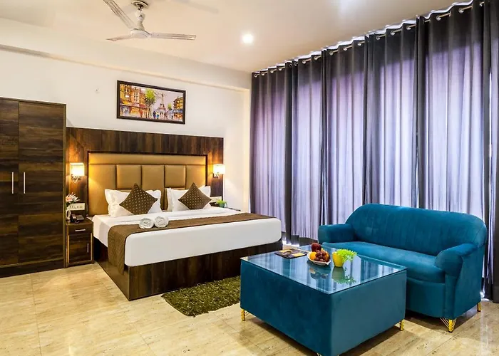 Kiara Residency - Opposite Delhi Airport Indira Gandhi Internation Airport