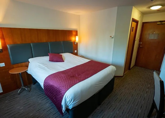 Saram Lodge Lichfield