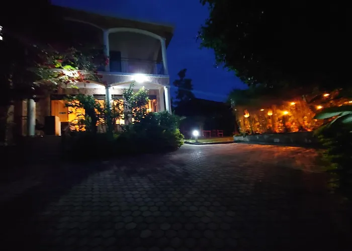 Umutea Villa - Authentic East African Local Experience