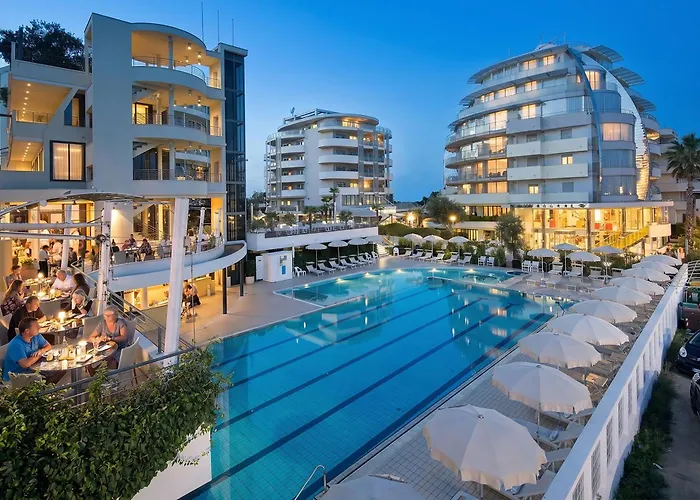 Hotel Premier & Suites - Premier Resort