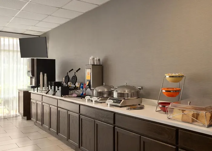 Ramada By Wyndham Cocoa