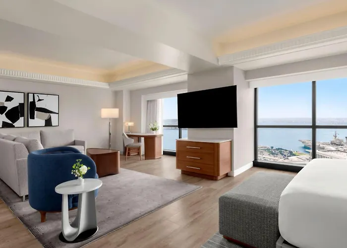  Manchester Grand Hyatt San Diego