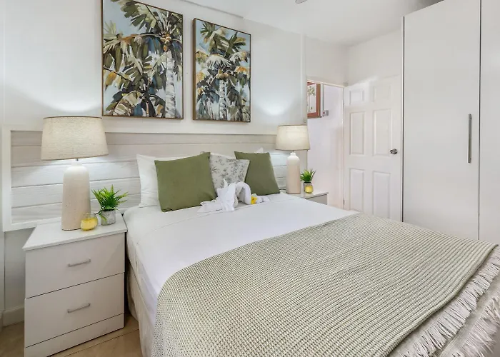 Adulo Apartments