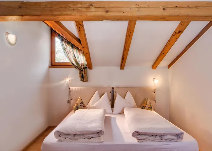 Solaia Hotel & Guesthouse