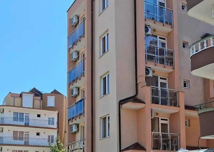 Къща за Гости Неделчеви
