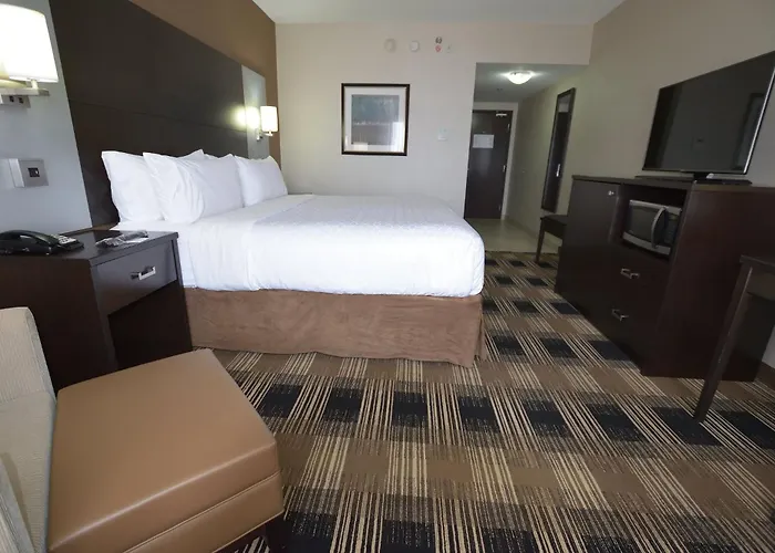 Holiday Inn Express & Suites Ottawa East-Orleans By Ihg