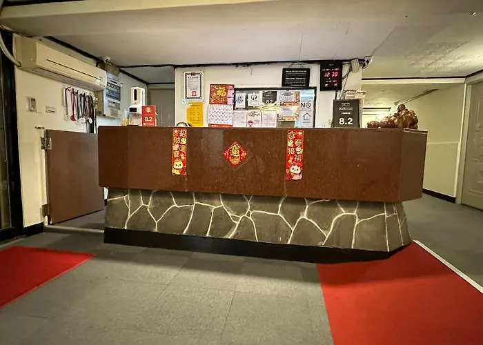 Chian Huei Business Hotel