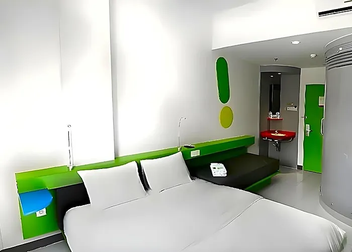 Treepark Hotel Jakarta Airport