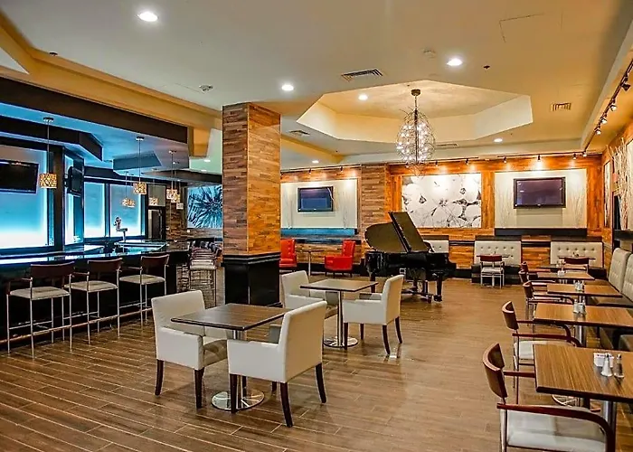Ramada By Wyndham Southfield