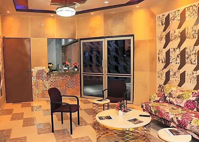Hotel Laval