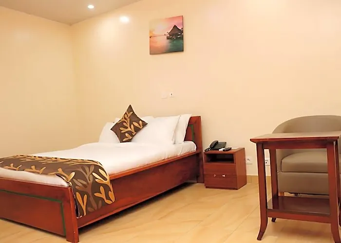 Hotel Laval