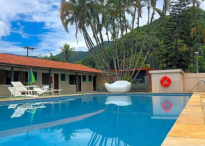Hotel Pousada Nosso Cantinho