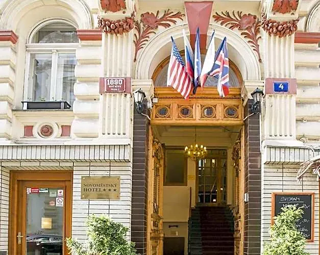 Dog friendly hotels Novomestsky