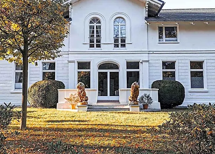3 SterneHotel Weißes Schloß