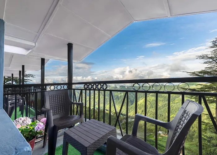 The Prakriti Heights L Lift L Comfortable And Spacious Rooms L Free Wifi, Free Parking L Enjoy Fresh Mountain Air L Managed By Exotic Stays