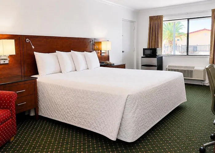 Royal Inn Hotel