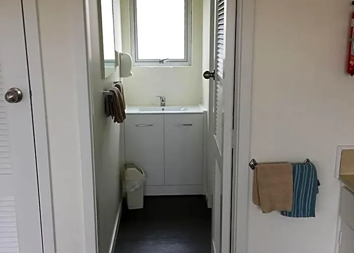 Milton Chalet Motel