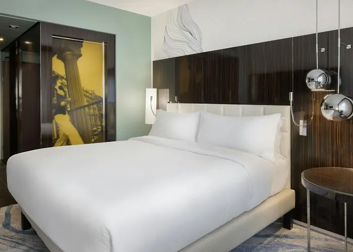 Le Meridien Arc De Triomphe