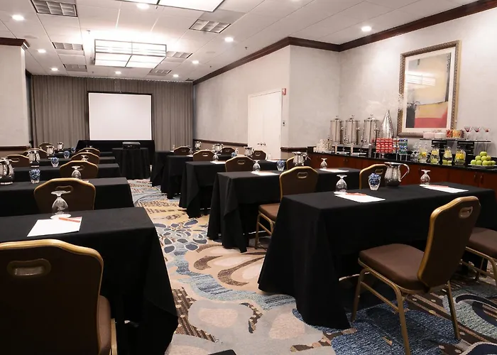 Kid friendly hotel Crowne Plaza Crystal City-Washington, D.C. By Ihg