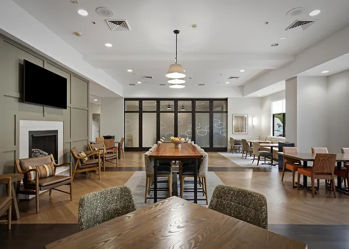 Resorts Guide Hampton Inn Hickory
