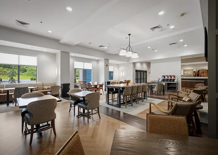 Resorts Guide Hampton Inn Hickory