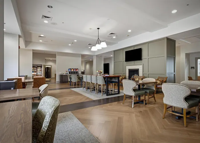 Resorts Guide Hampton Inn Hickory