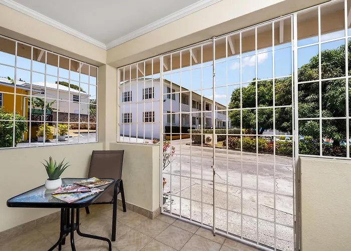 Adulo Apartments
