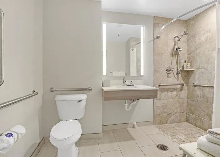 World Casino hotels Holiday Inn Express - Gulfport Beach By Ihg
