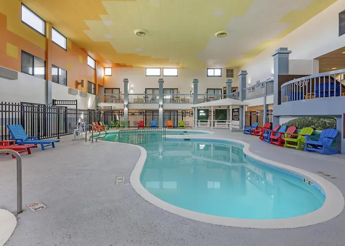 Revel Minot - Surestay Collection By Best Western