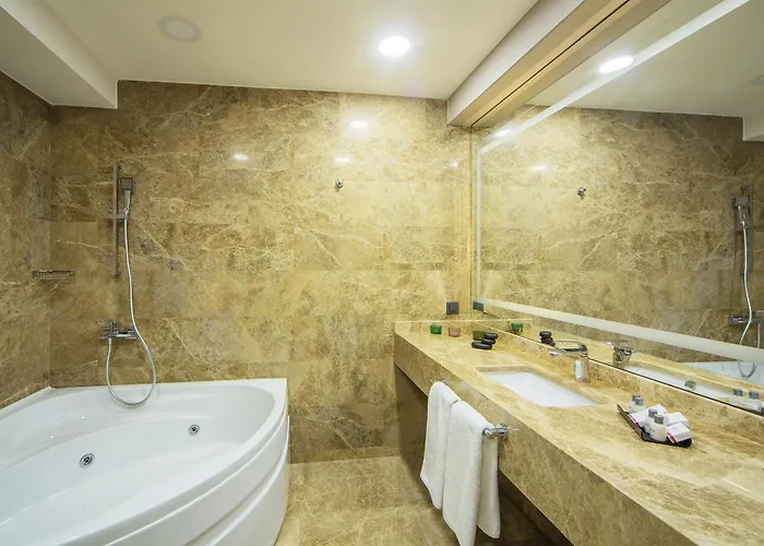 The City Suites